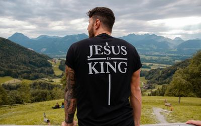 Cristo Rey. El trono de la cruz.