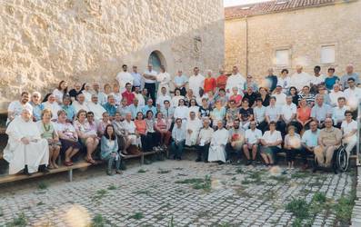 Un centenar de personas participan en el XLV encuentro de Familia Dominicana